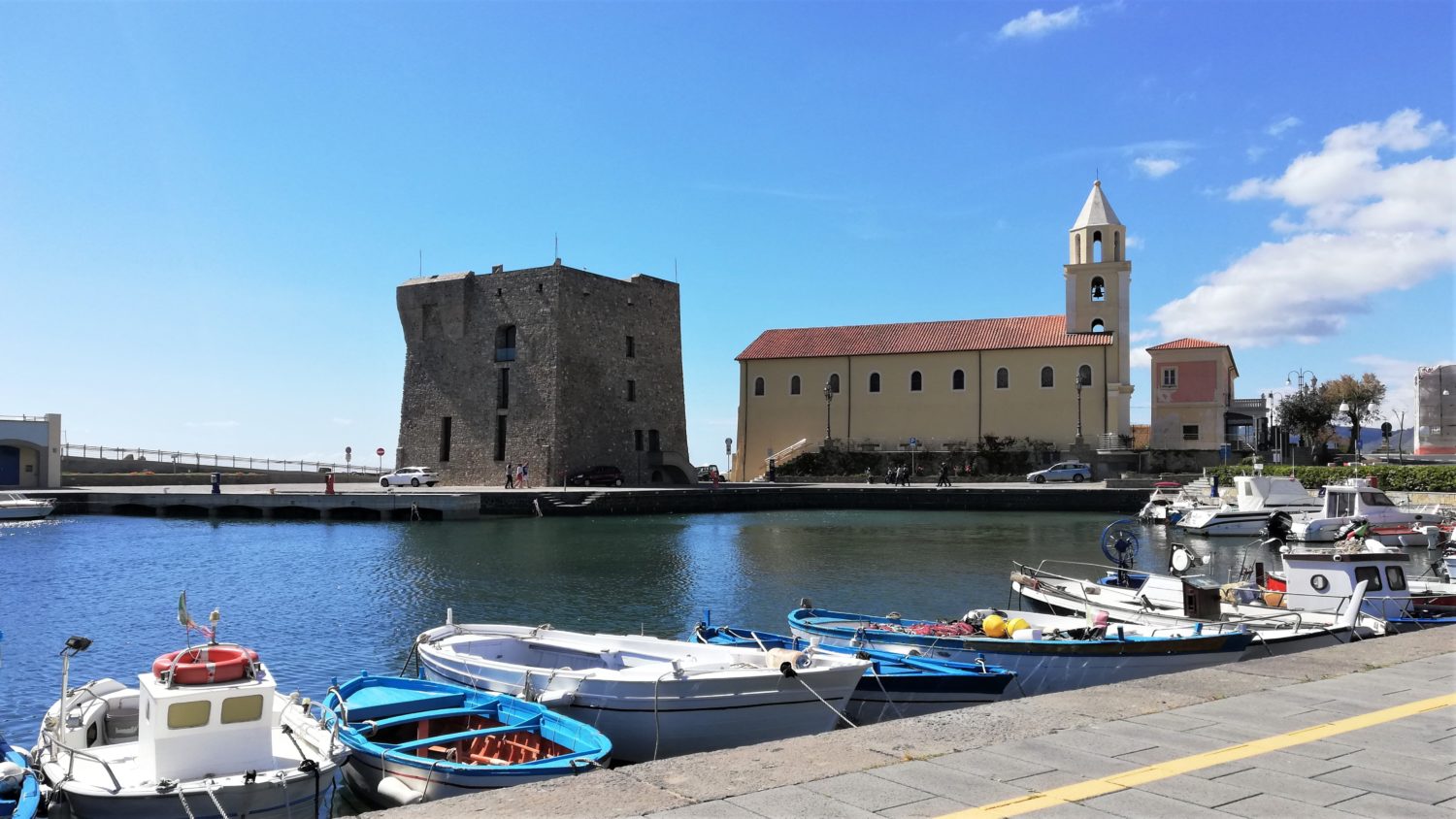 Acciaroli Port