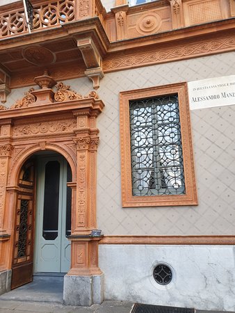 Palazzo Manzoni