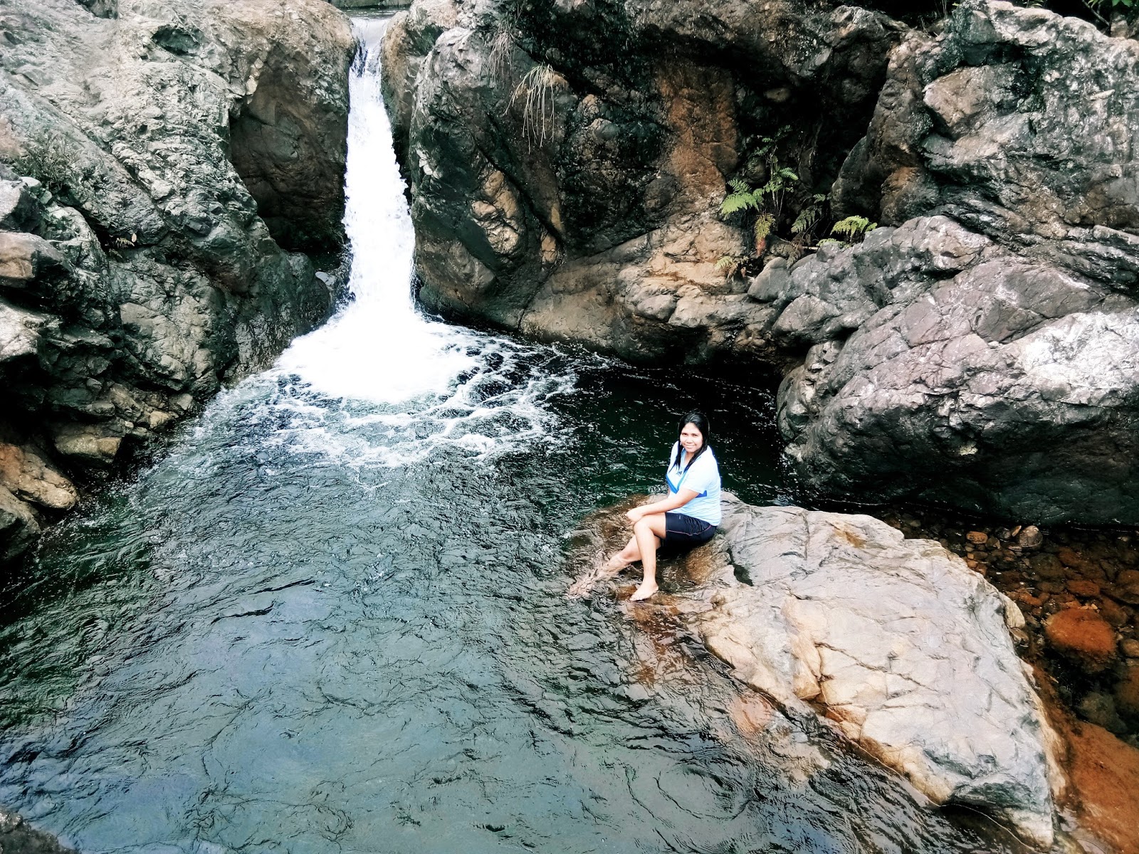 Dagubdob Falls