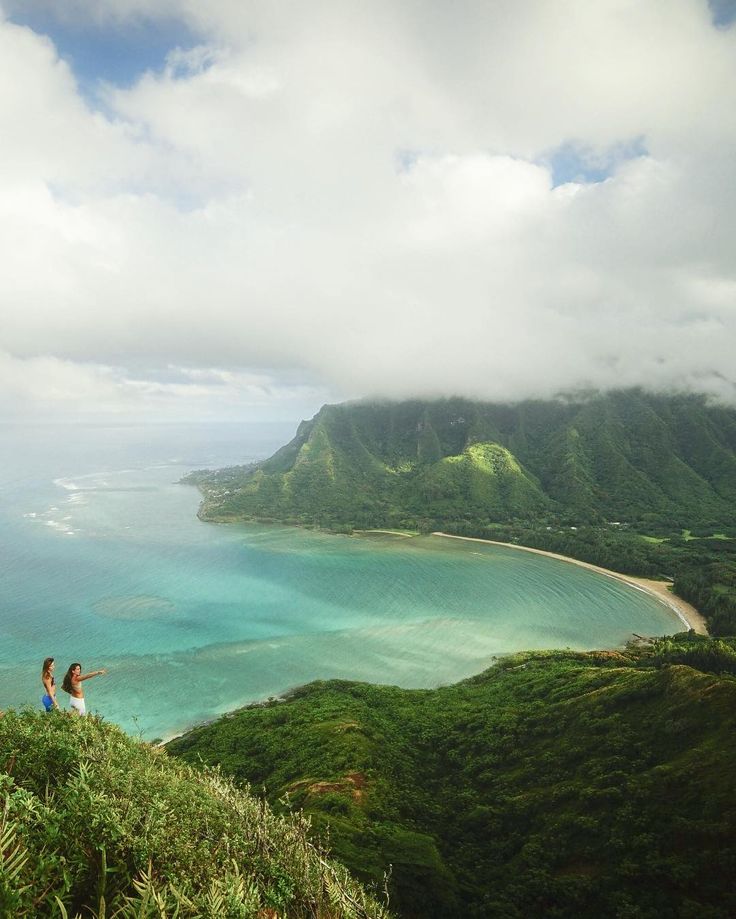 Kahana Bay Beach Park