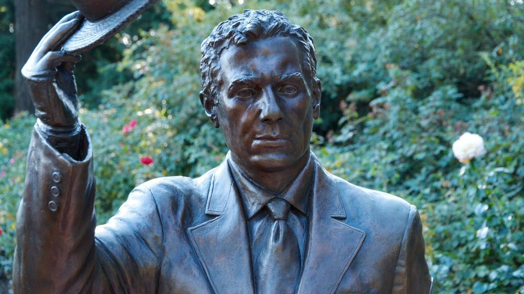 Lionel Rose Statue