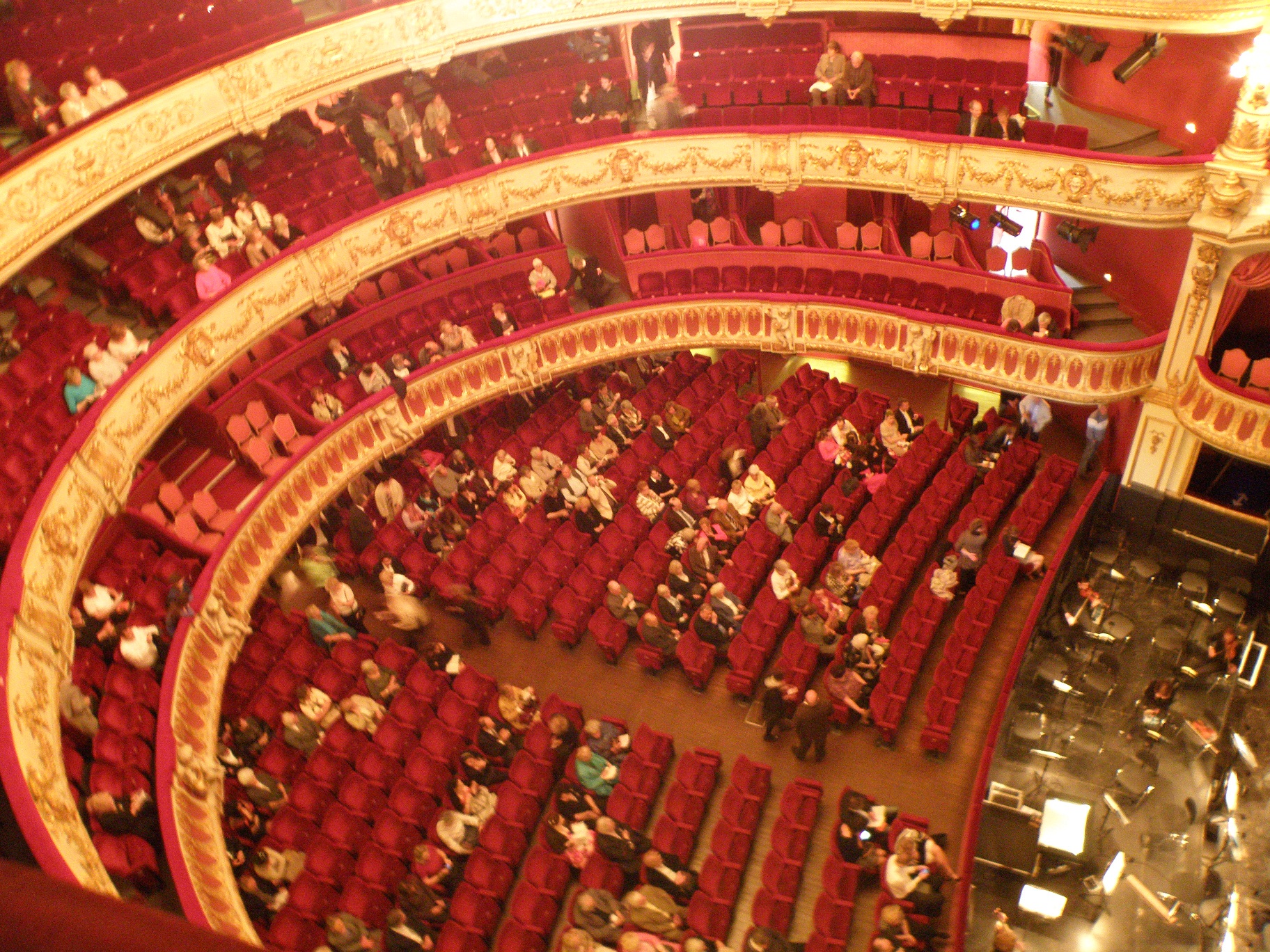 Opera Cafe