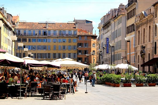 Cours d'Estienne d'Orves