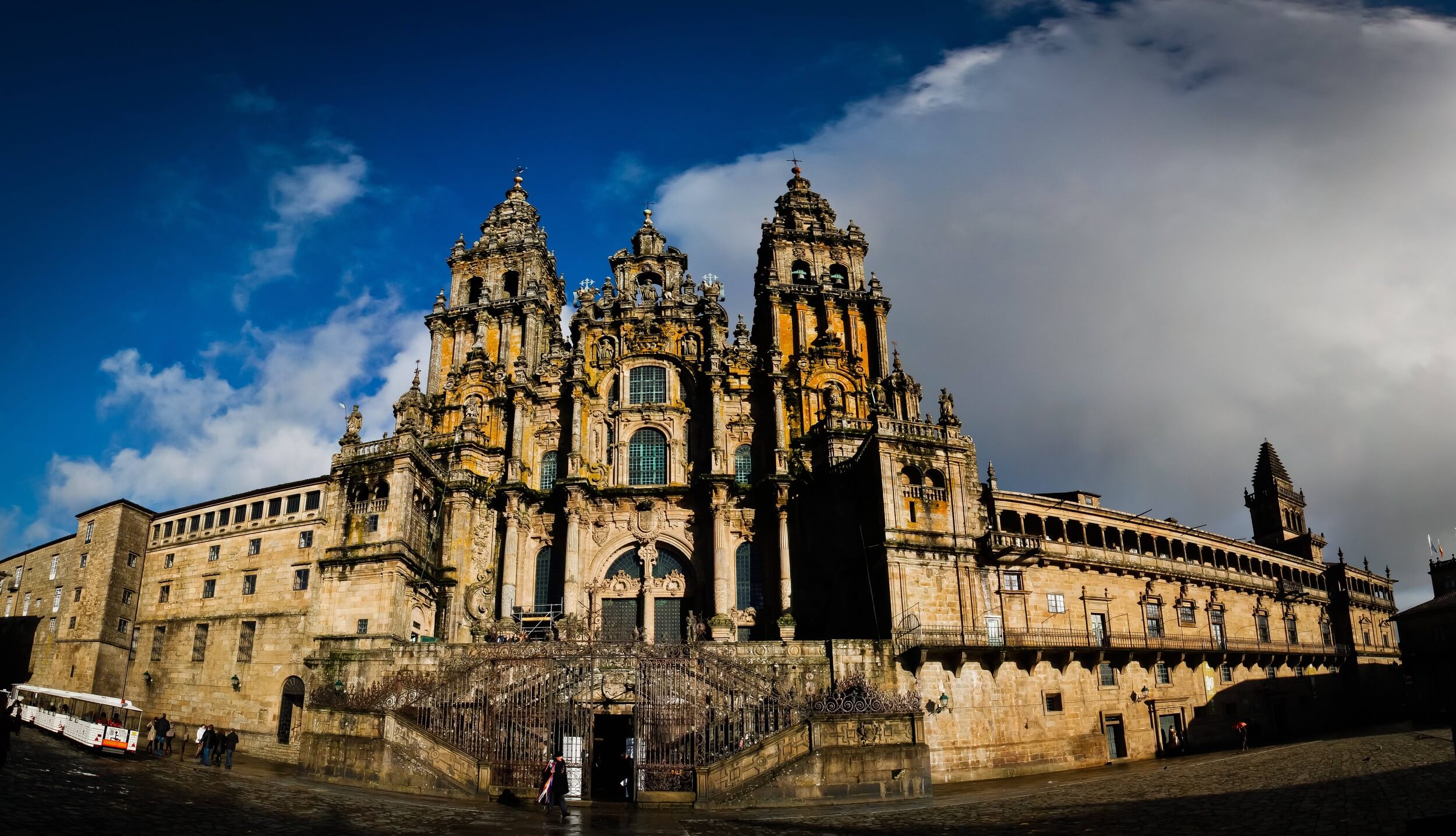 Taxi TRANSFER Santiago De Compostela