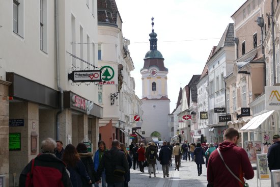 Steiner Tor City Shopping