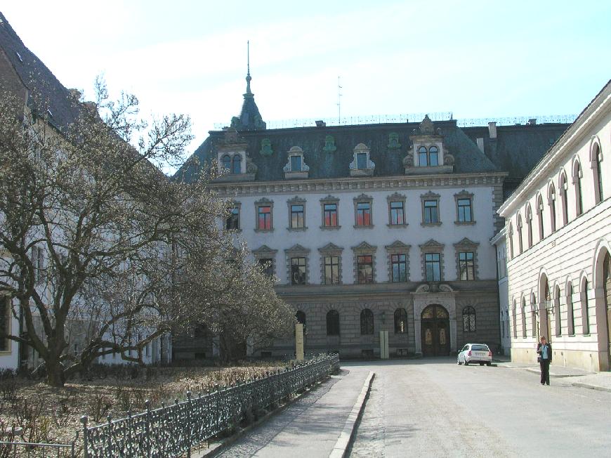 Künstlerhaus Palais Thurn und Taxis
