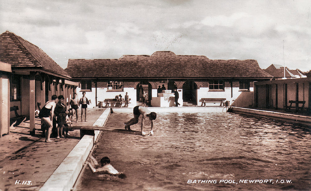 Waterside Swimming Pool