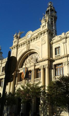 Central Post Office (Edificio de Correos y Telegrafos)