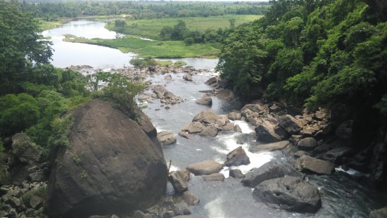 Mawphlang Falls