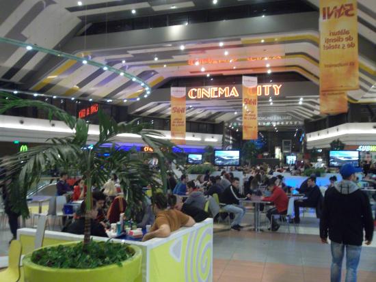 Sun Plaza Shopping Center