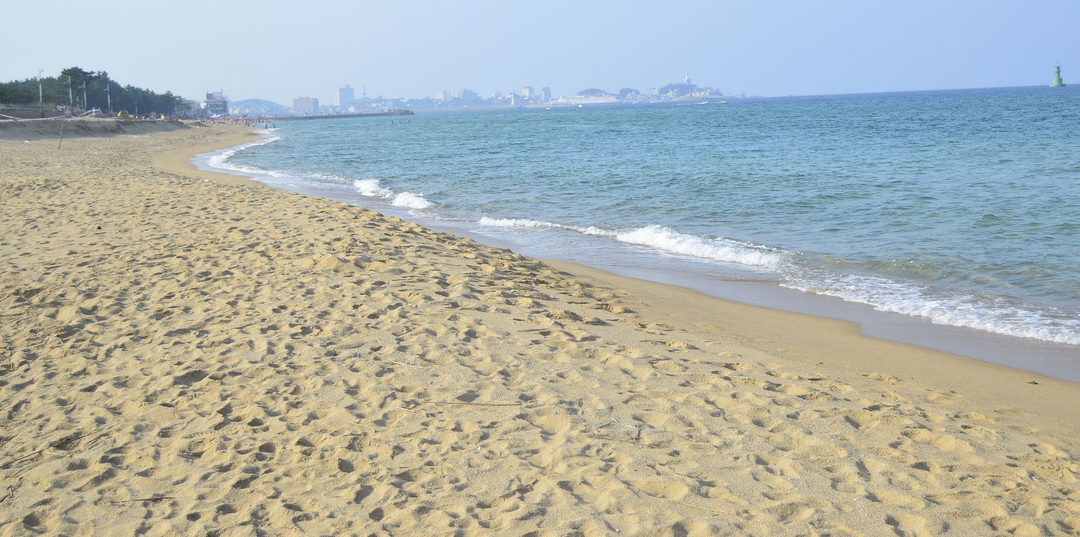 Deungdae Beach