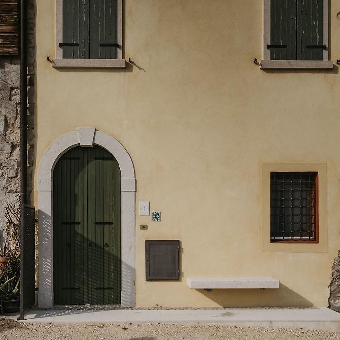 Biblioteca Comunale Pino Crescini