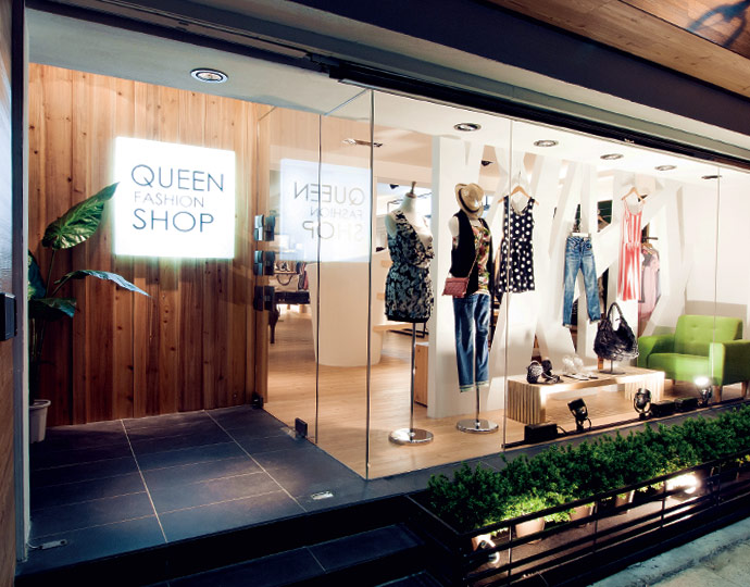New Chi Dunnan Store