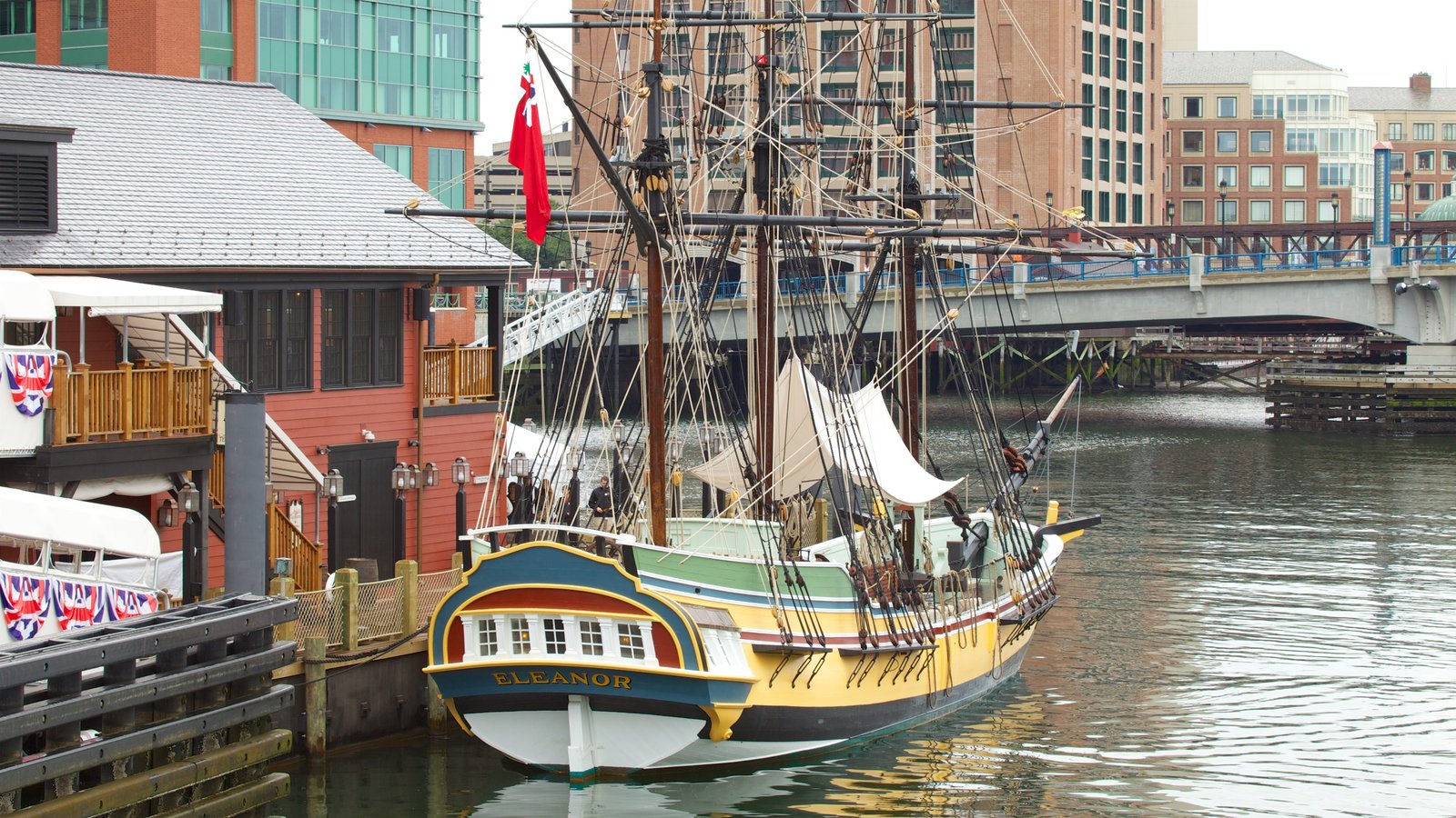 Boston Tea Party Ships & Museum
