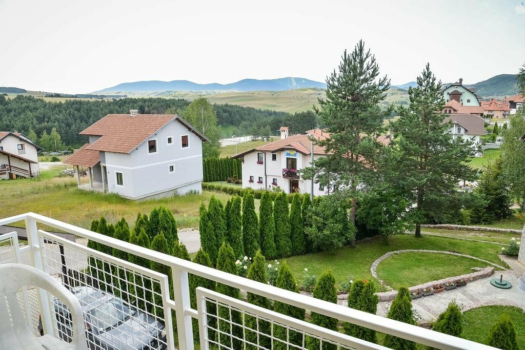 Villa "Zlata"
