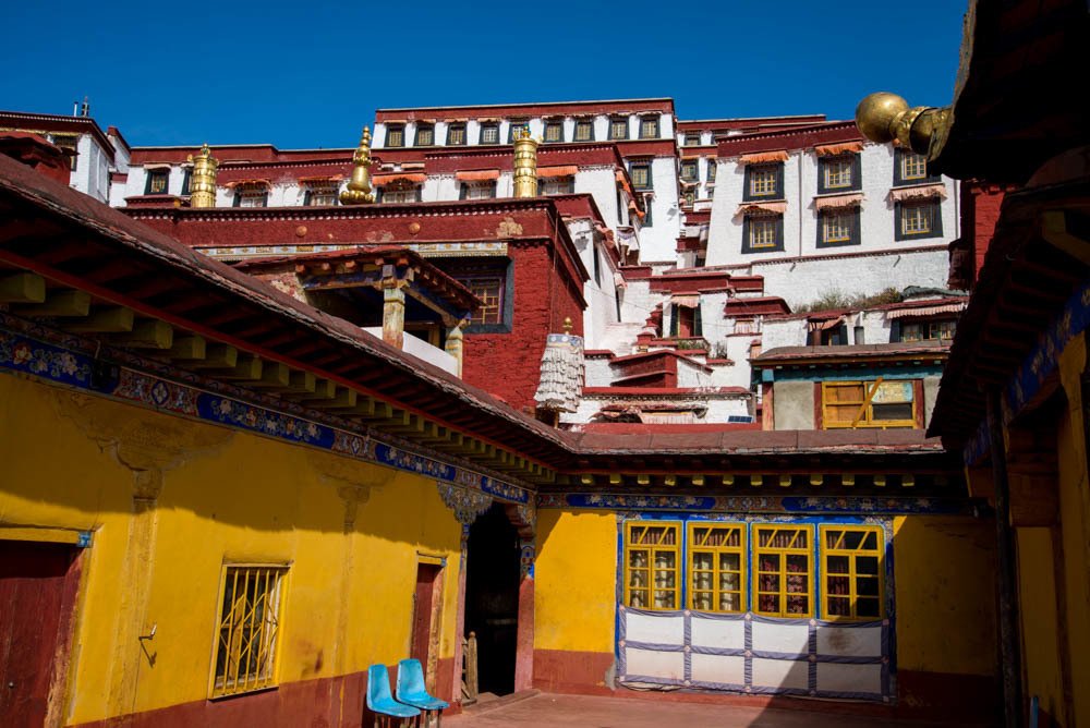 YaQing Monastery