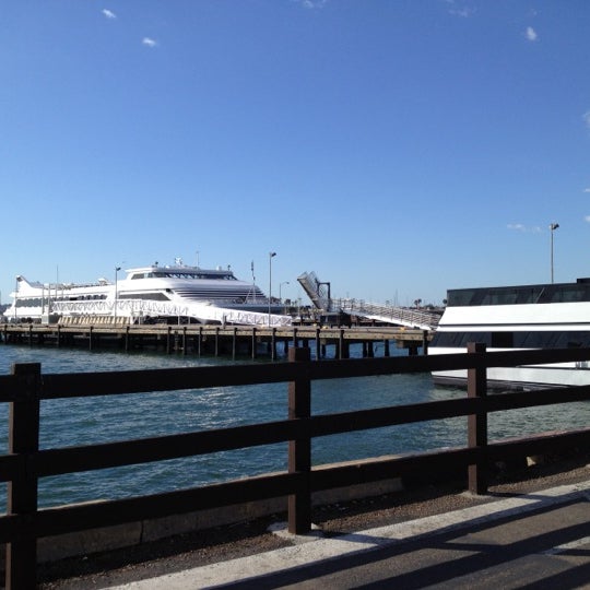 D&R Island Shuttle