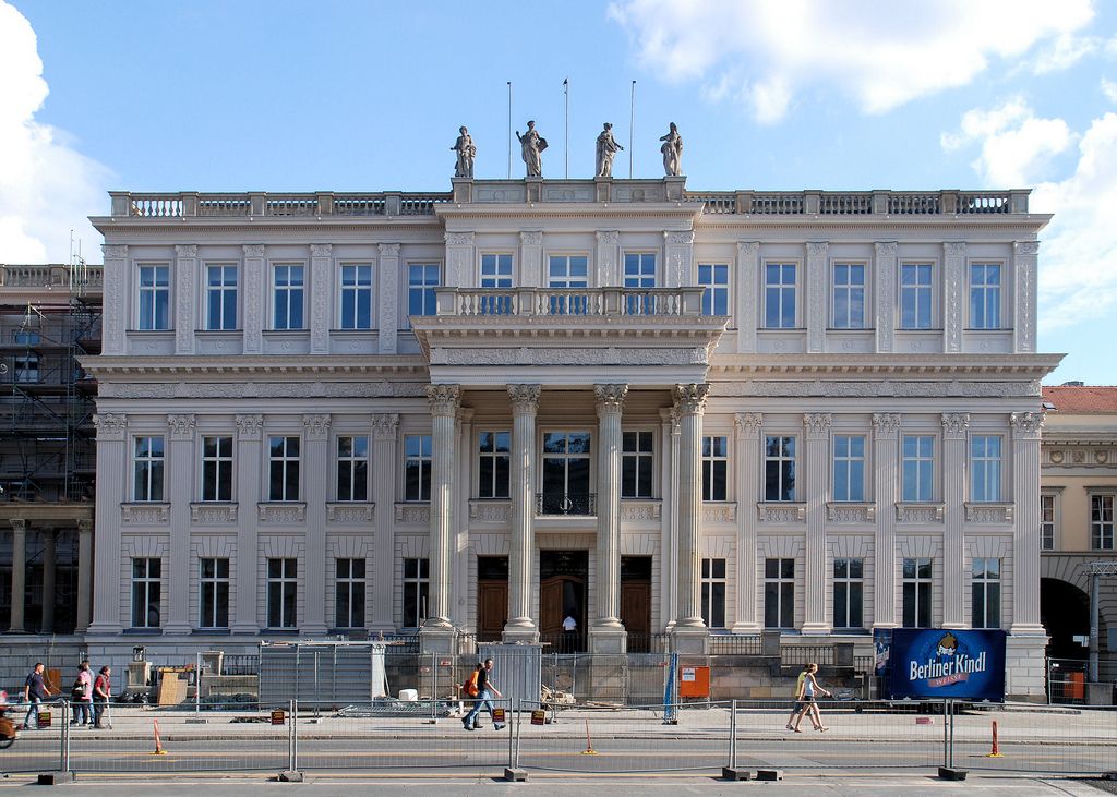 Kronprinzenpalais