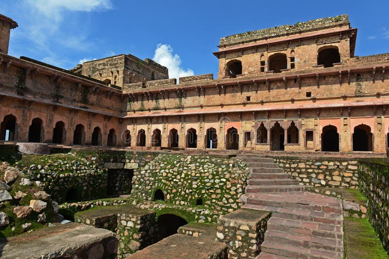 Garhkundar Fort