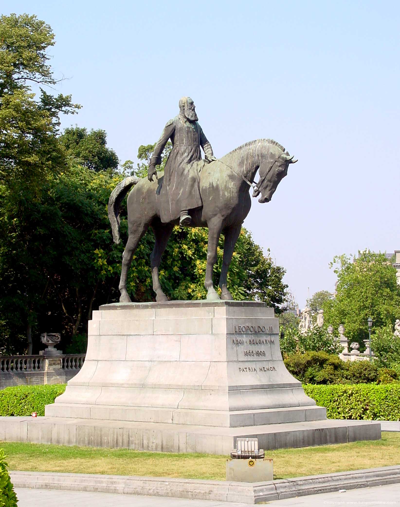 Statue de Leopold II