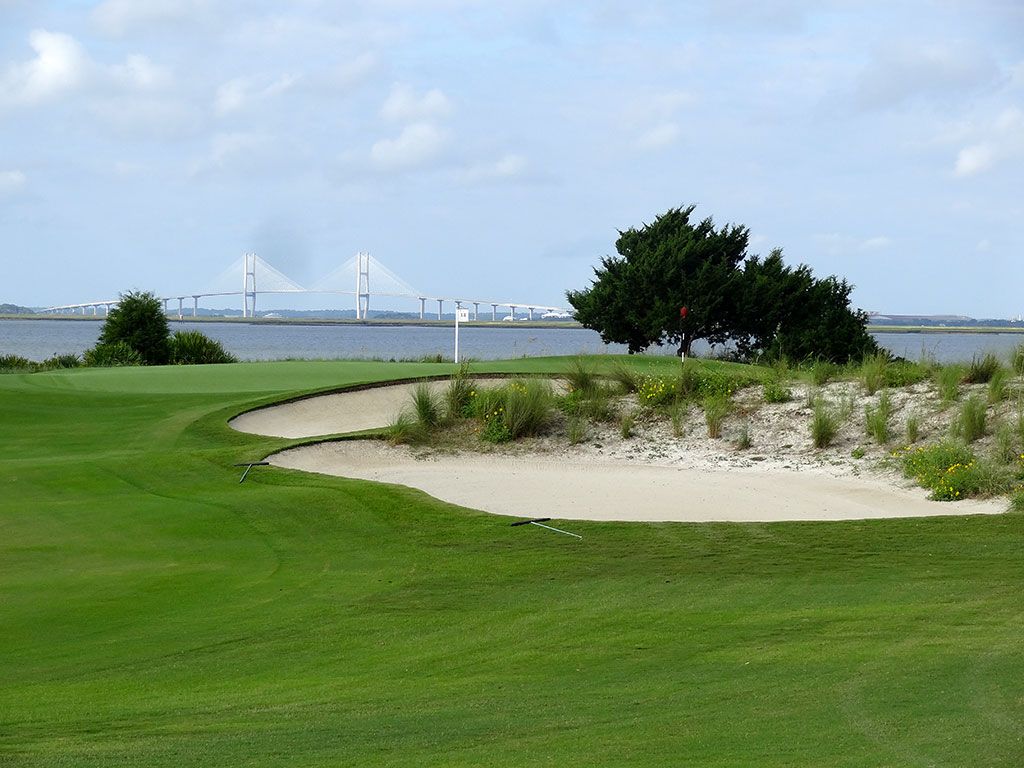 Irago Seaside Golf Club