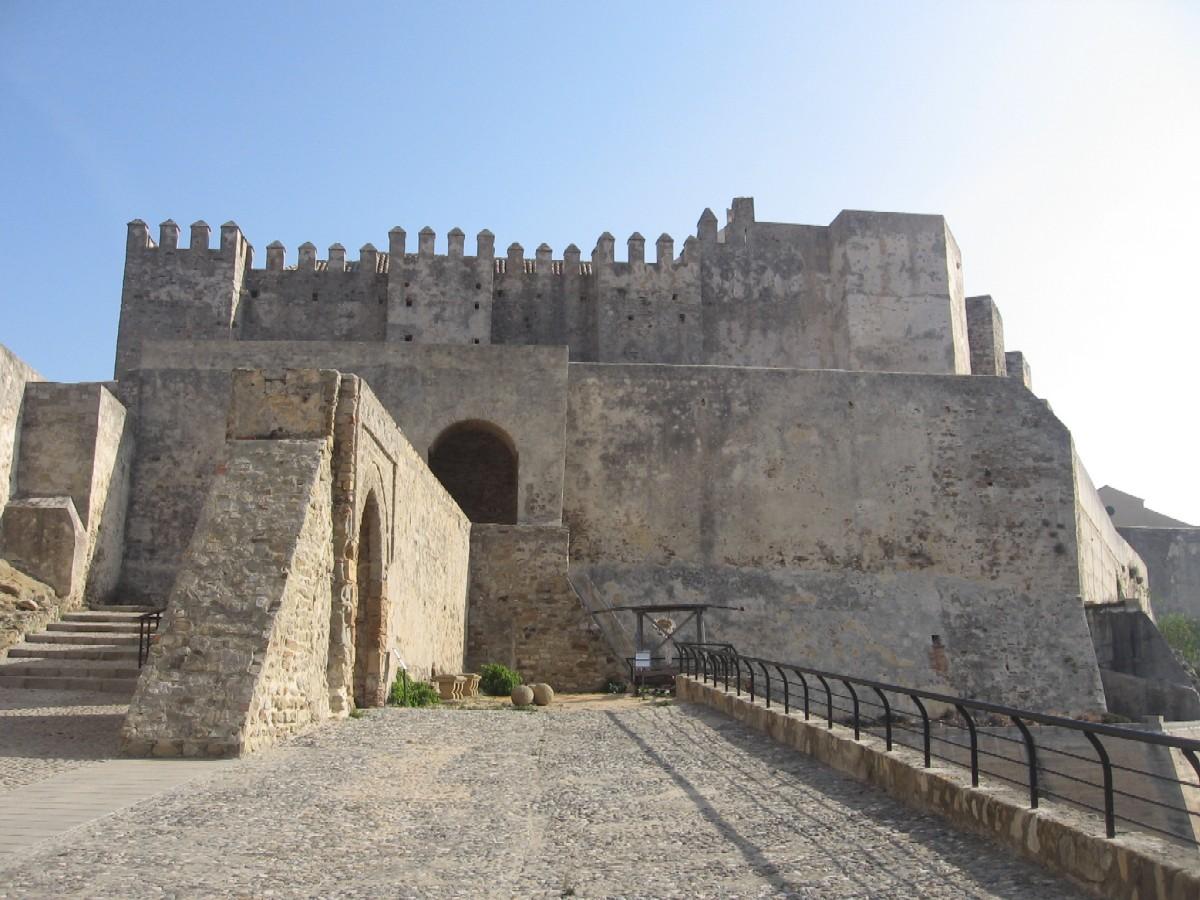Castillo de Guzman el Bueno