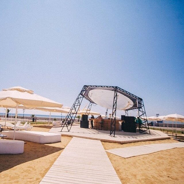 Volna Beach Bar