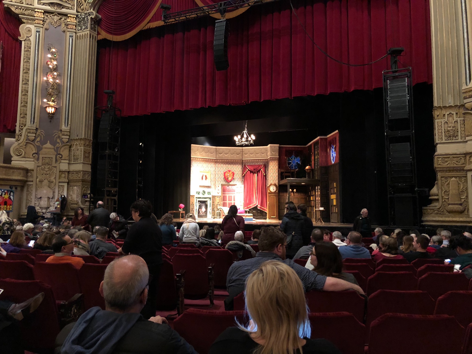 James M. Nederlander Theatre