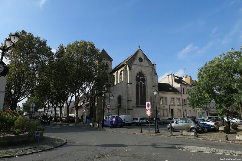 Square des Lacs