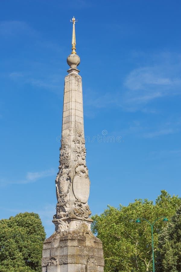 Pyramide du Bois de Vincennes