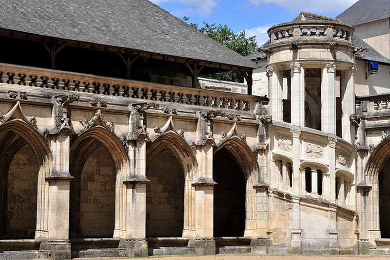 Cloister of la Psalette