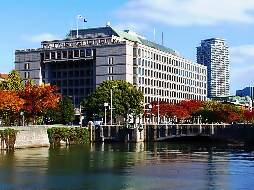 Osaka City Hall