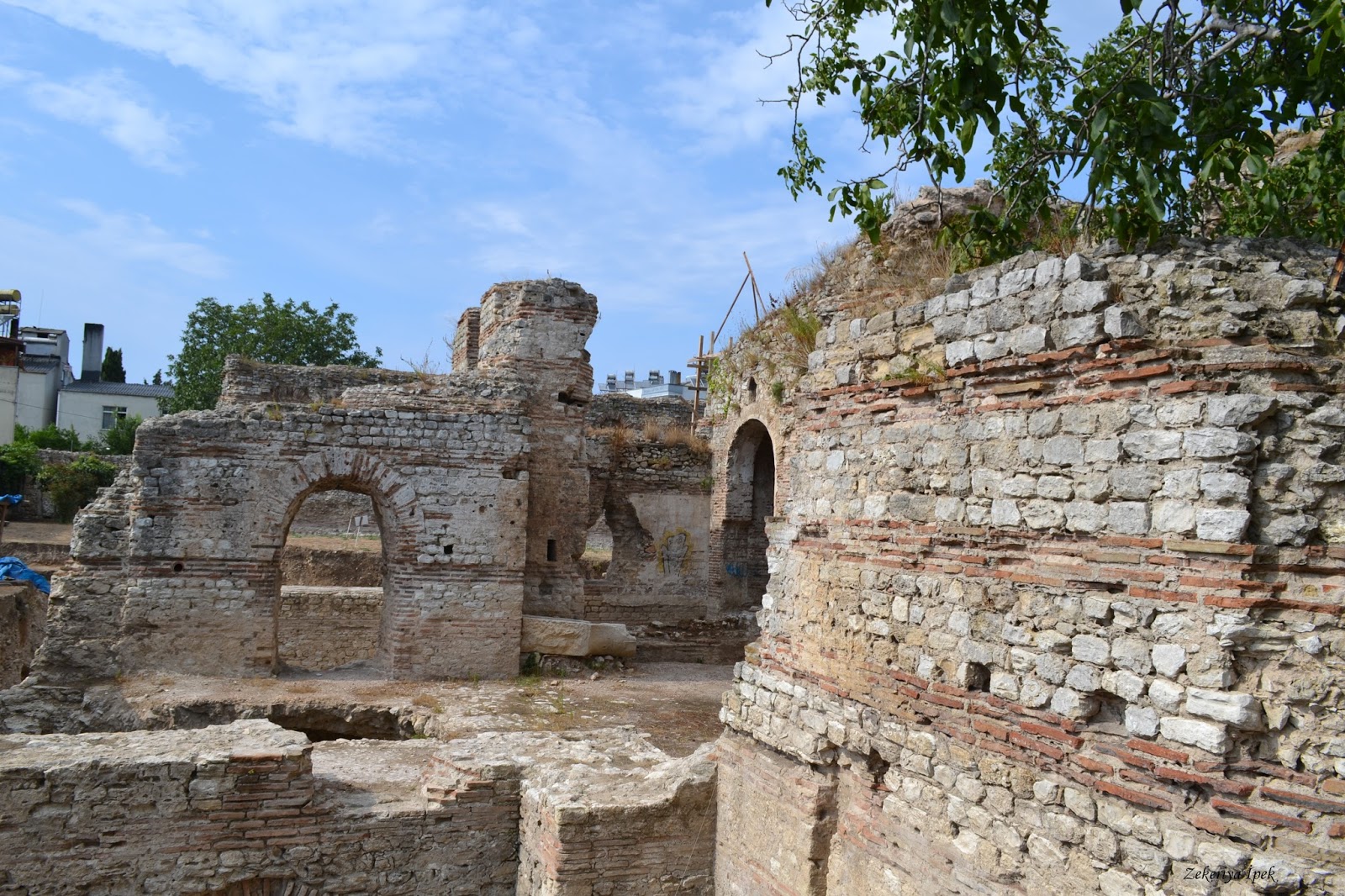 Balatlar Church