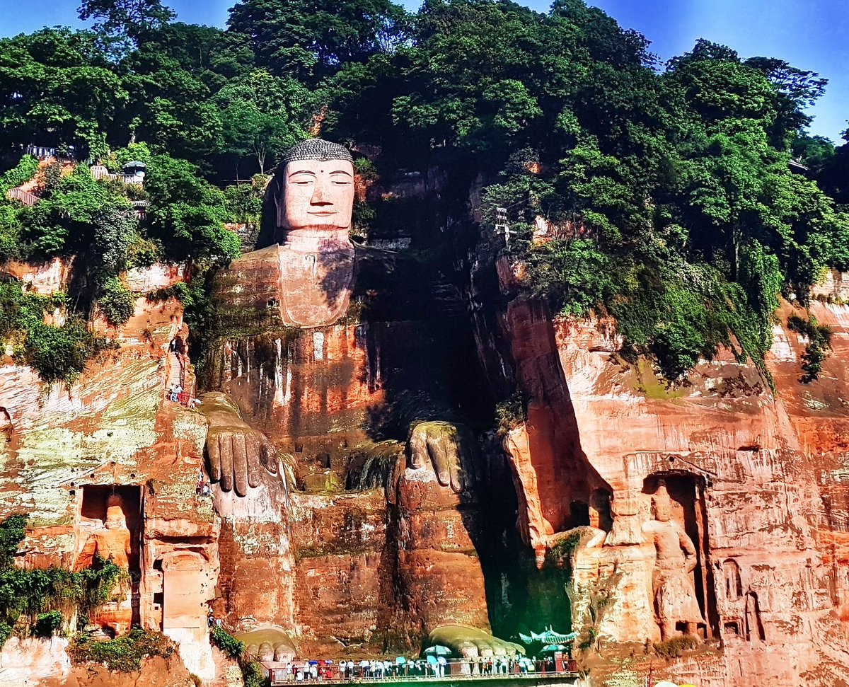 Leshan River, Friend and Foe
