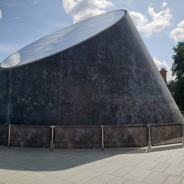 Peter Harrison Planetarium