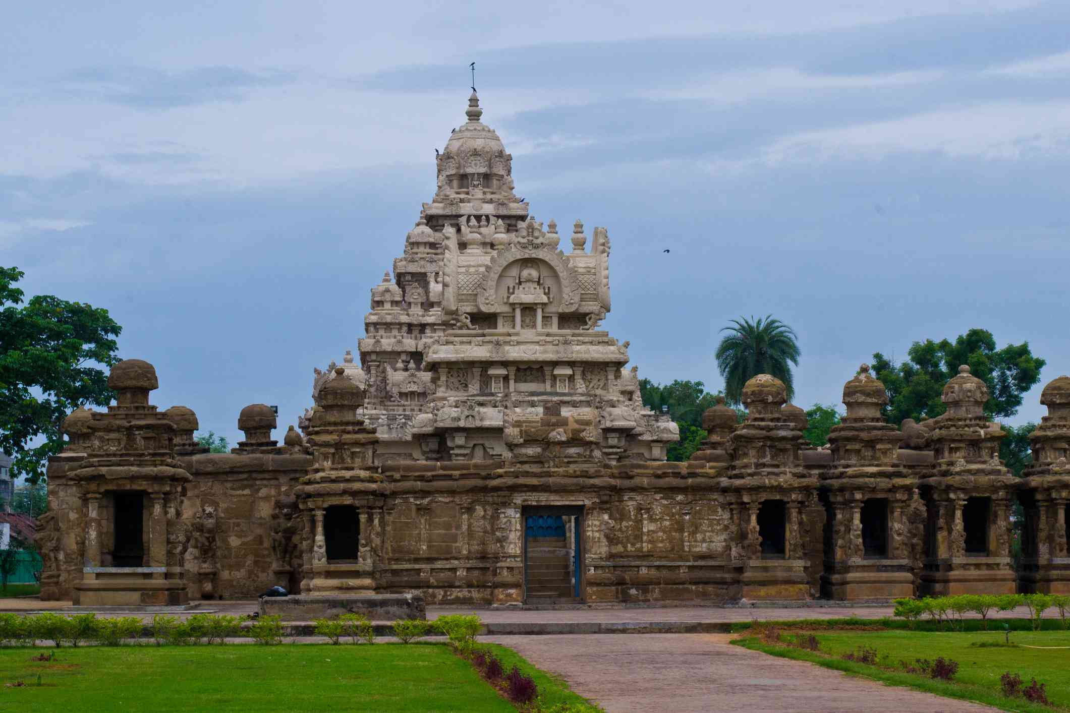 Shakuzoji Temple
