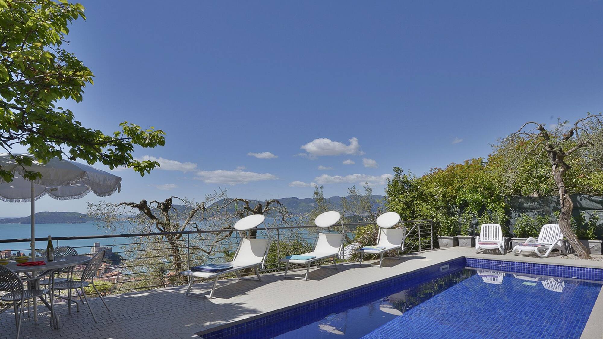 Aloha Beach Club - Venere Azzurra