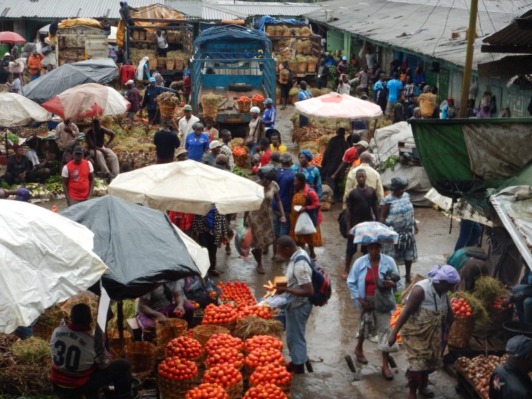 Marche Artisanal de Douala