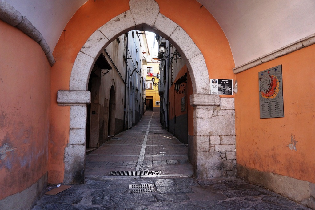 Porta Mancina