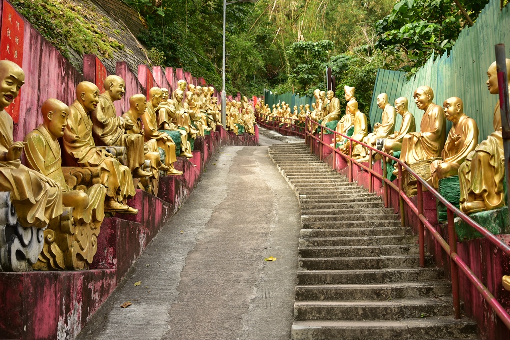 Thousands Buddhas Cabinet