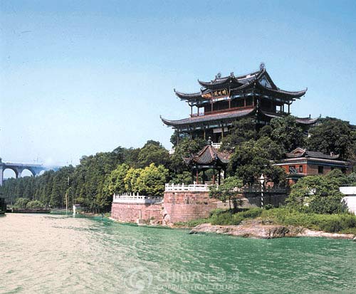 Shuangfeng Pavilion