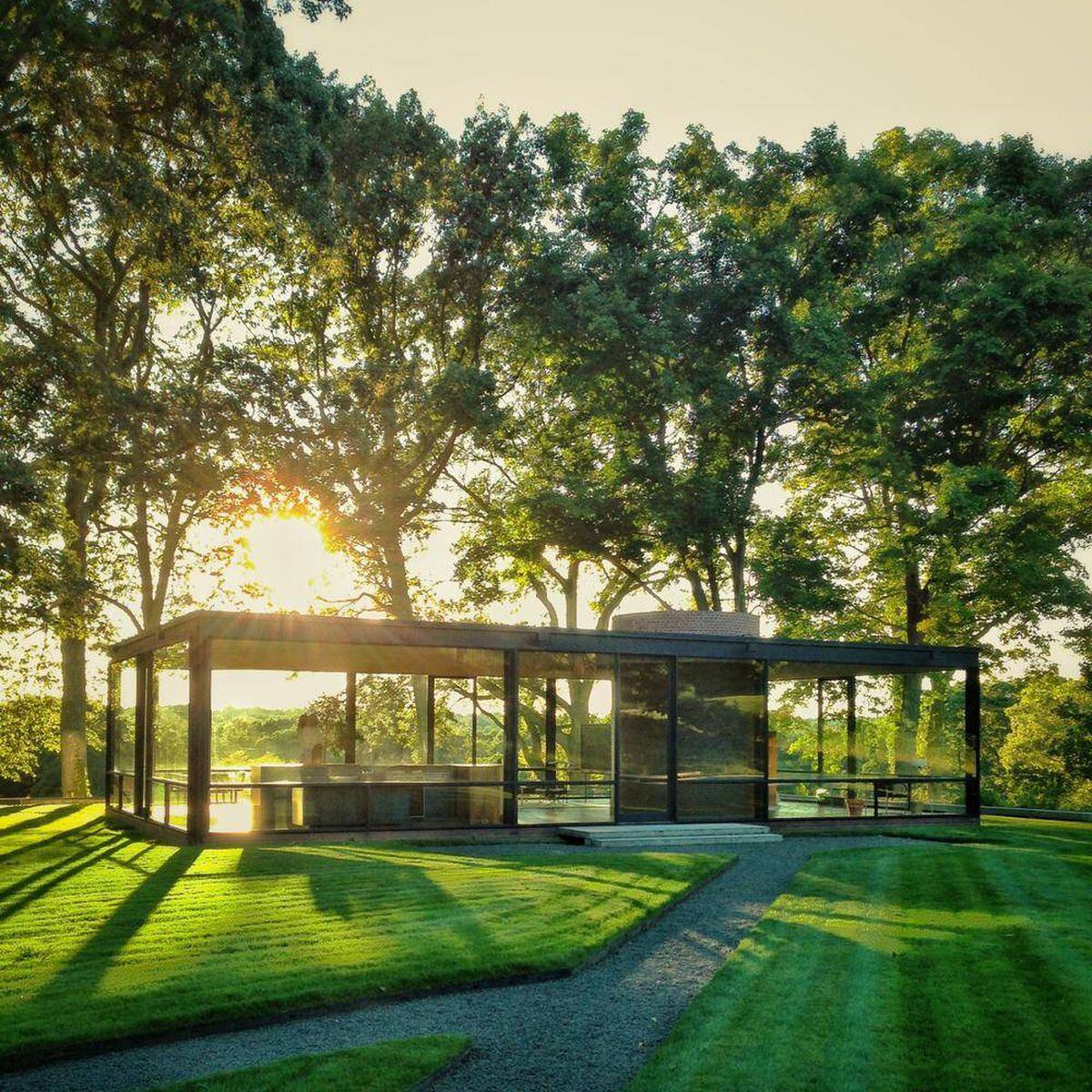 Green Hills Tsuyama Glass House