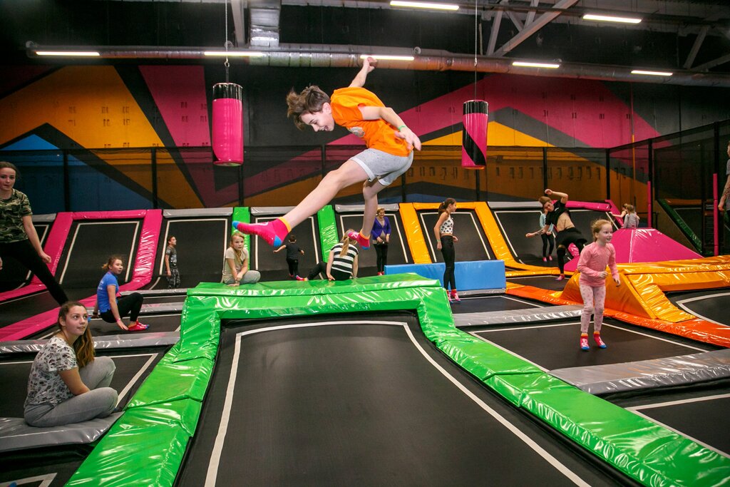 Trampoline Park Mr. Jump