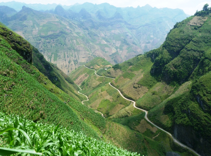 Ma Pi Leng Pass