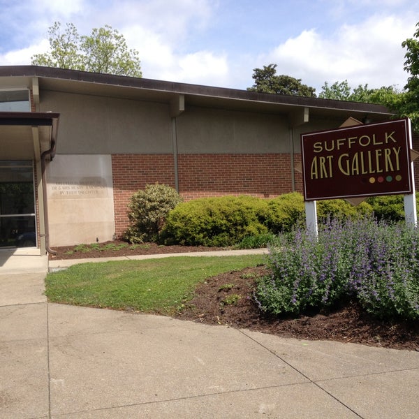 Suffolk Art Gallery