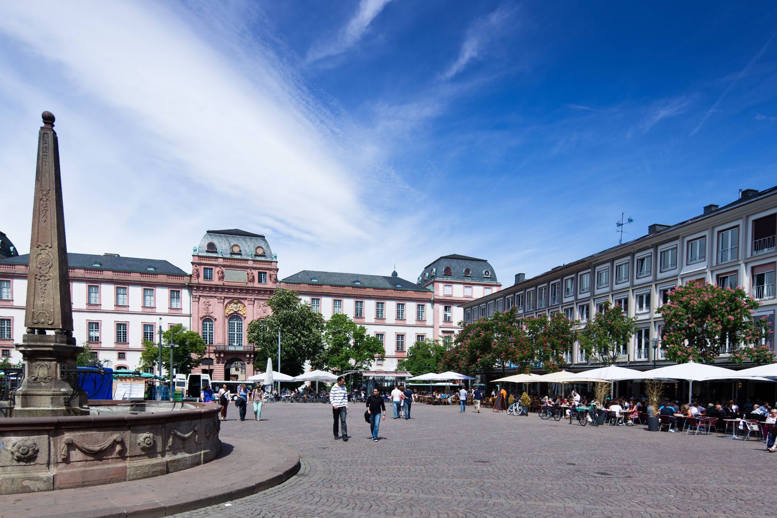 Darmstadt - Wissenschaft, Kultur und Leben