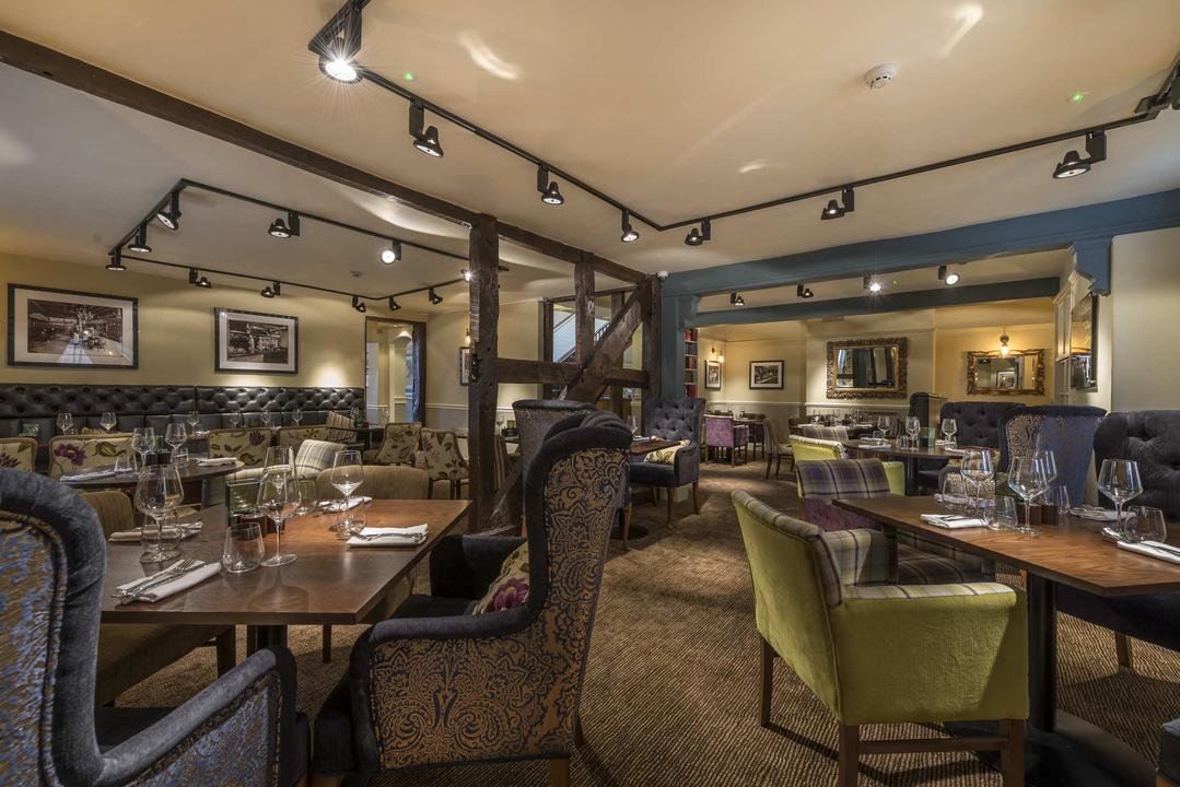 The Royal Oak Hotel Bar