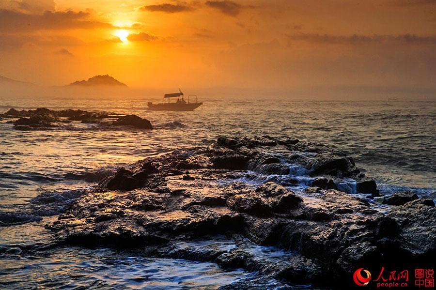 Yanzhou Island