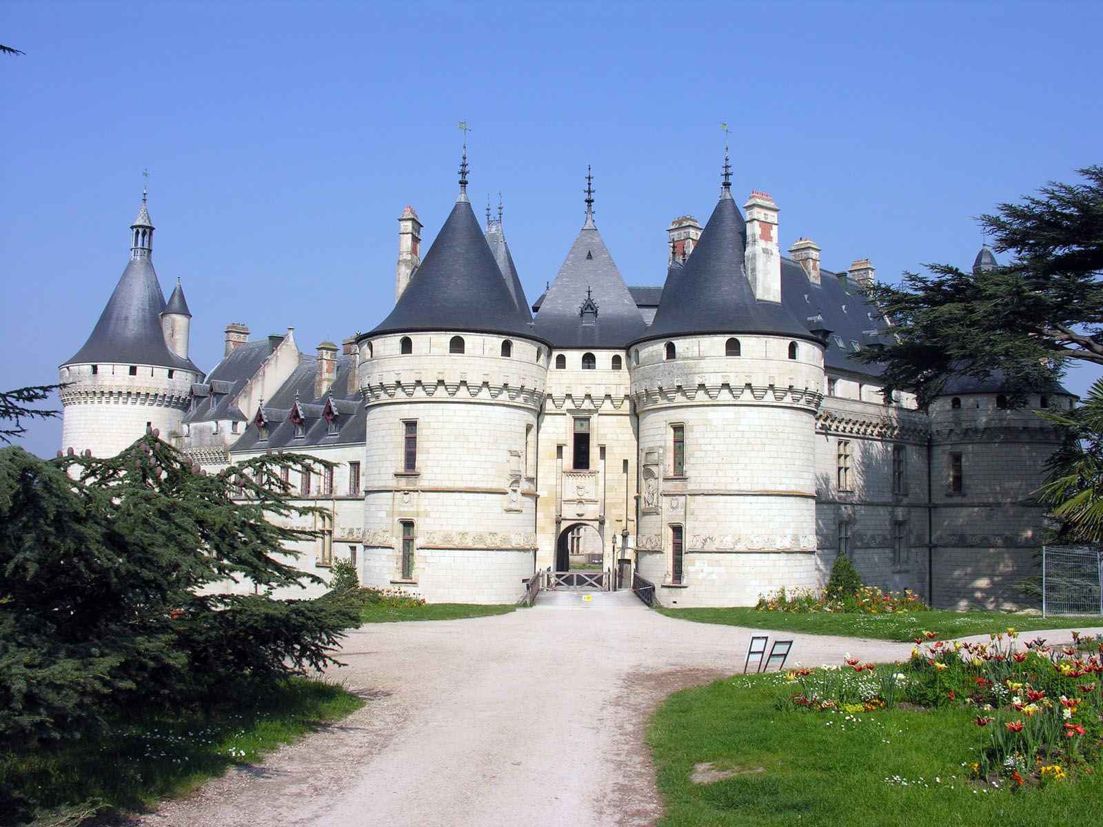 Au Chateau Magique
