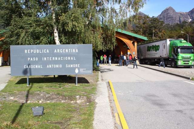 Paso Fronterizo Internacional Cardenal Antonio Samore